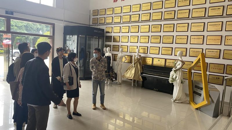 直播代运营加盟，费用构成与选择要点