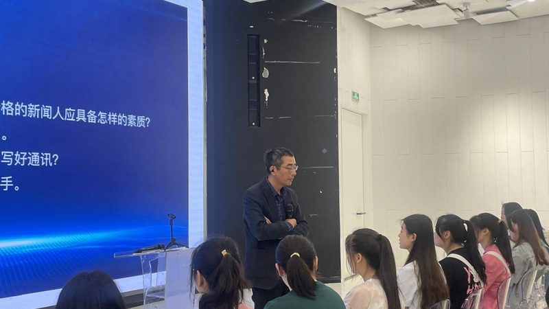 品牌设计定制服务：如何打造独特视觉识别系统